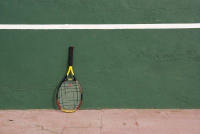 use tennis wall to improve your tennis